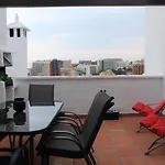 Charming 2 Bed In Pueblo Evita Бенальмадена