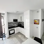 Charming 2 Bed In Pueblo Evita *