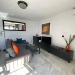 Charming 2 Bed In Pueblo Evita Апартаменты