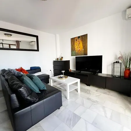 Lejlighed Charming 2 Bed In Pueblo Evita